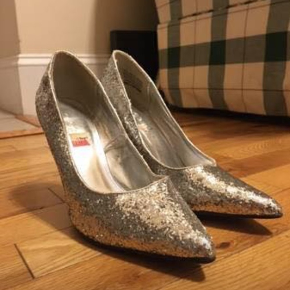 Silver Metallic Pumps